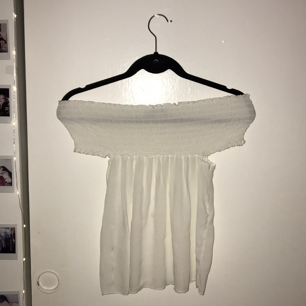 Brandy Melville white flowy shirt